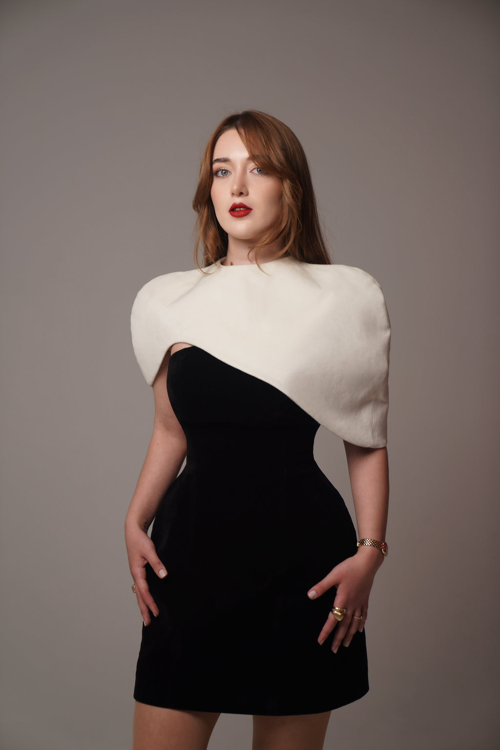 Noir Éclipse Dress