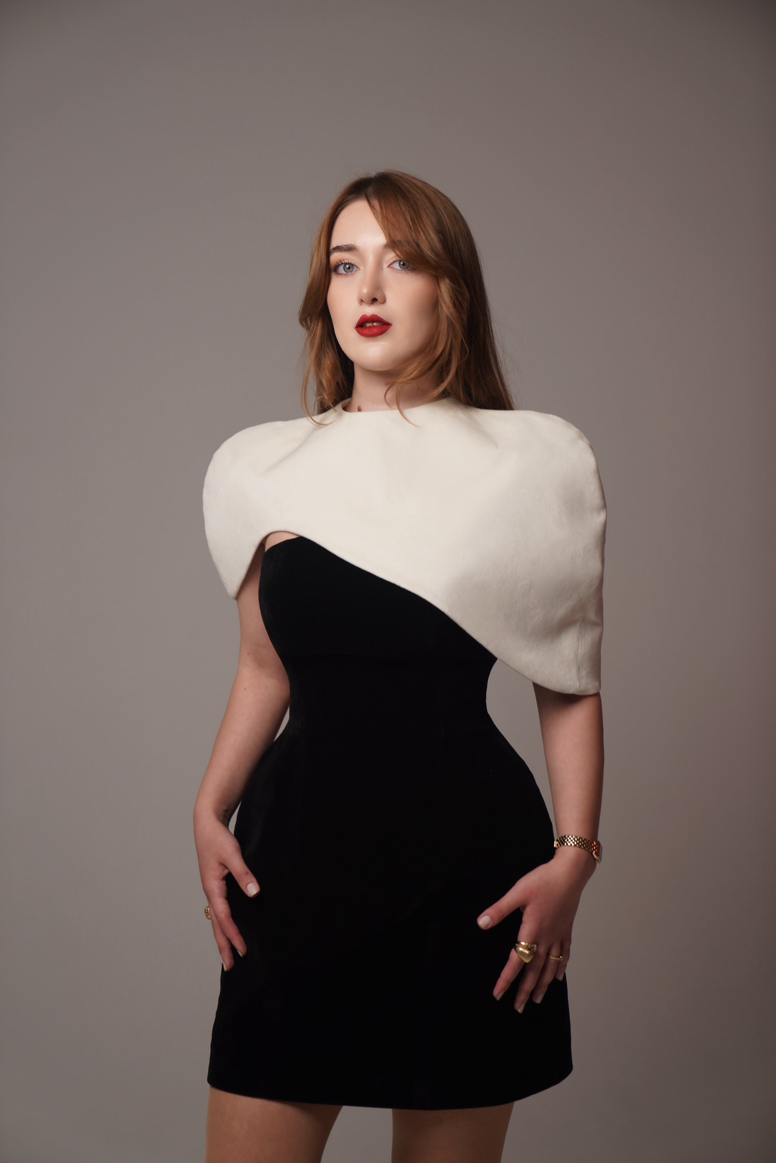 Noir Éclipse Dress