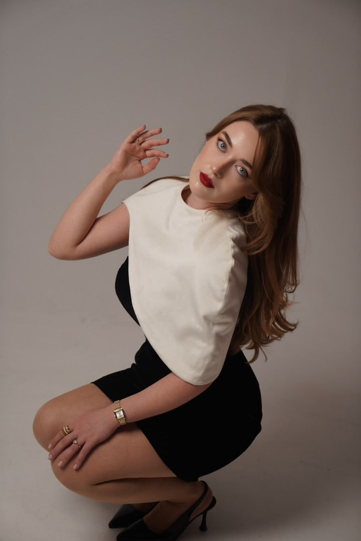 Noir Éclipse Dress